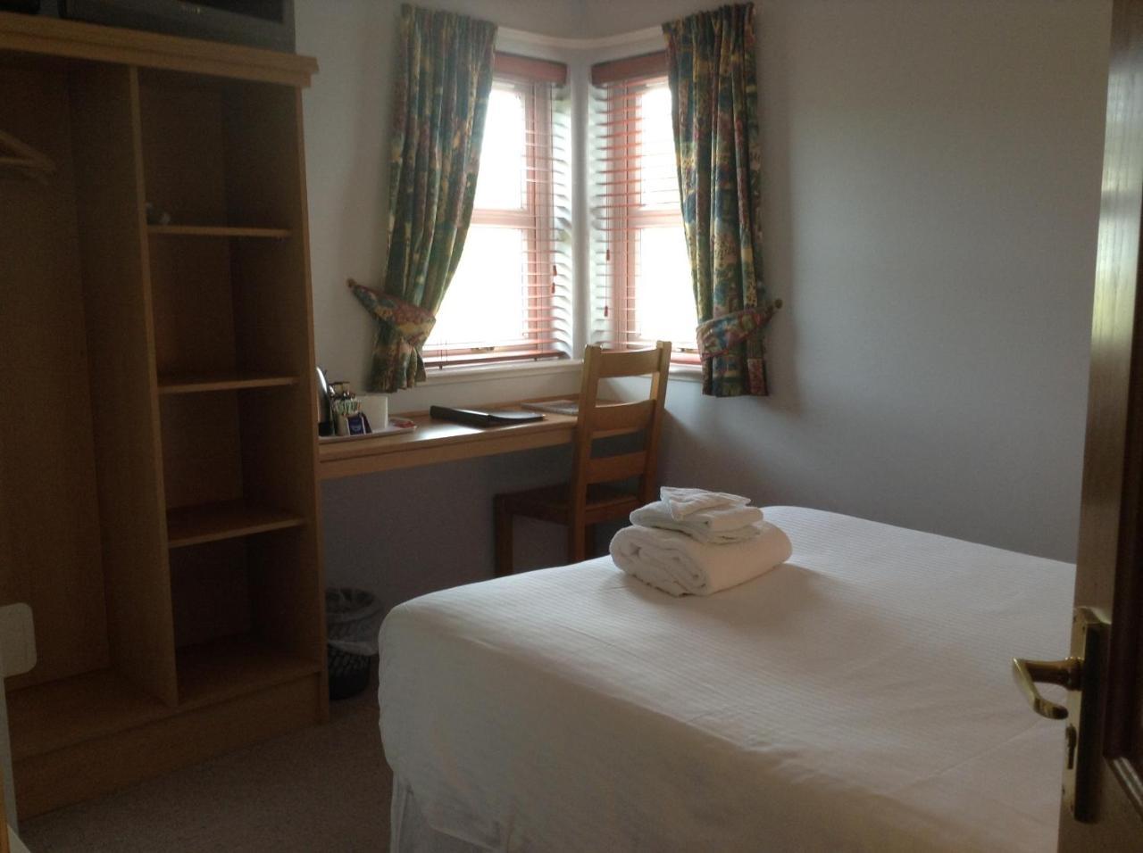 Trotternish B&B Kingsburgh ภายนอก รูปภาพ