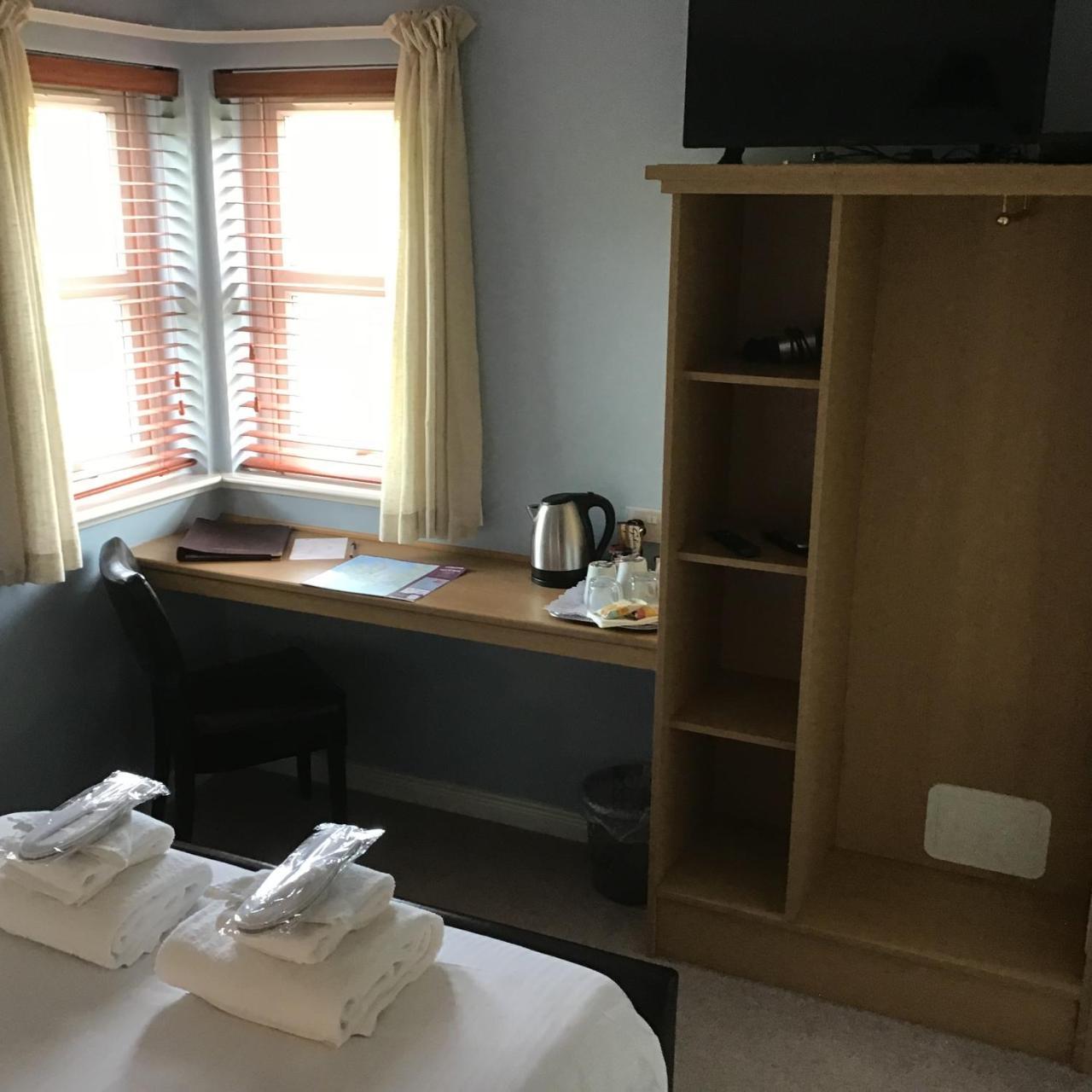 Trotternish B&B Kingsburgh ภายนอก รูปภาพ
